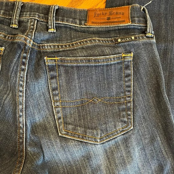 Lucky Brand Crop Jeans Womens 6 / 28 Sweet N Crop Dark Wash Mid Rise Stretch - Picture 7 of 8